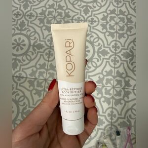 Kopari Coconut Oil Moisturizer with Hyaluronic Acid